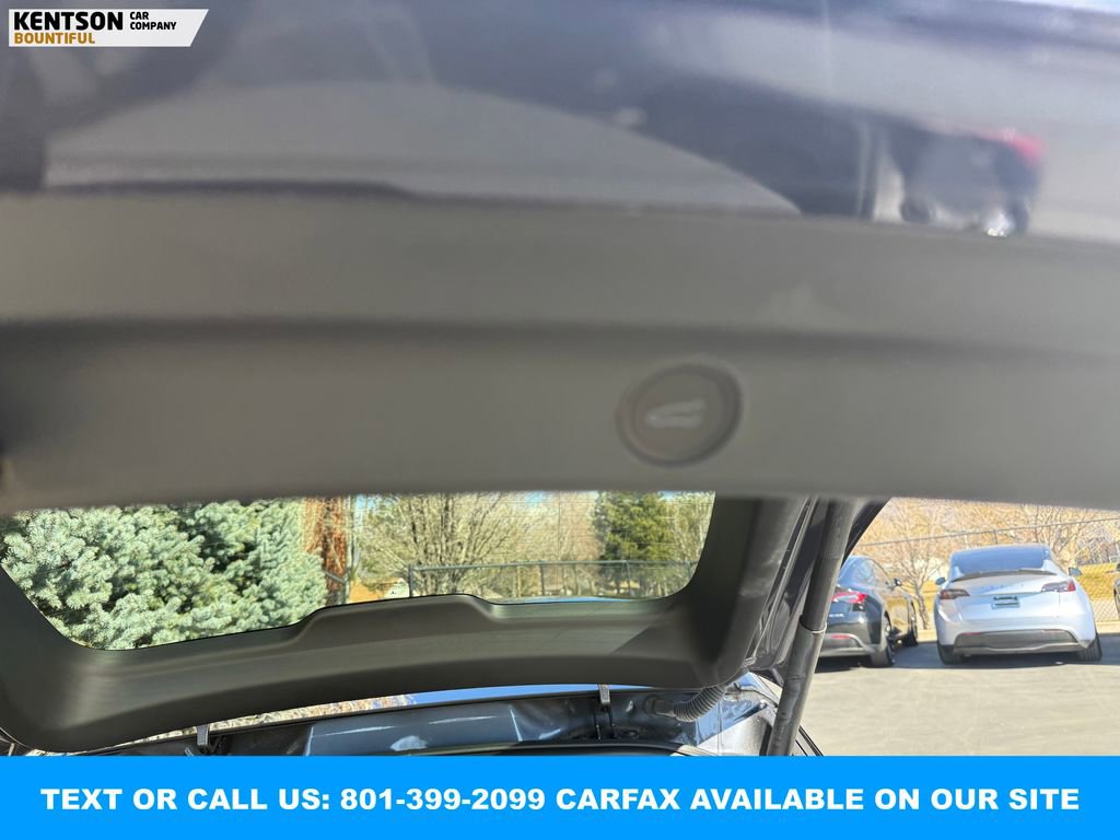 Used 2023 Tesla Model Y Long Range image 35