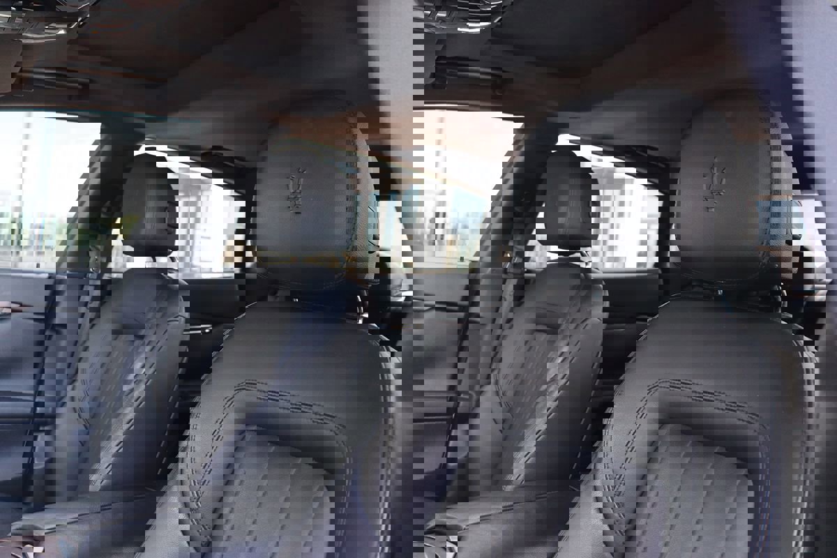 Used 2017 Maserati Quattroporte S image 37