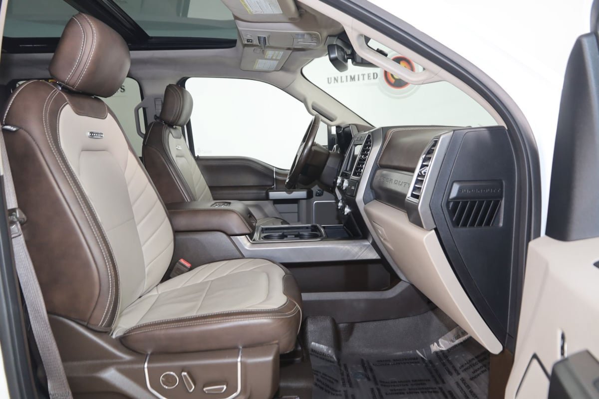 Used 2019 Ford F350 Limited AWD/4WD image 15