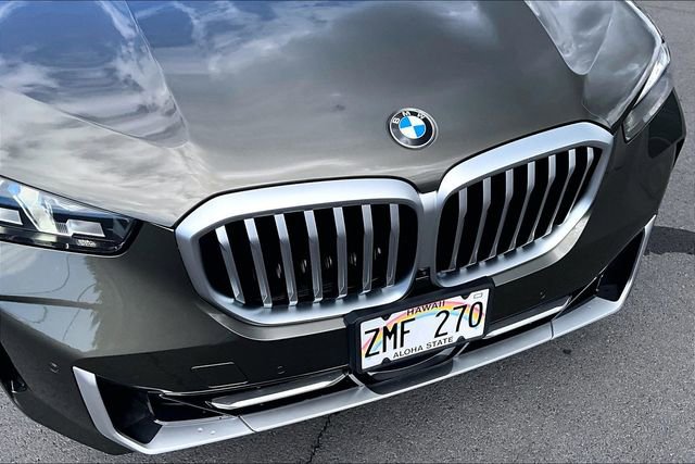 Used 2025 BMW X5 xDrive40i w/ Parking Assistance Package image 30