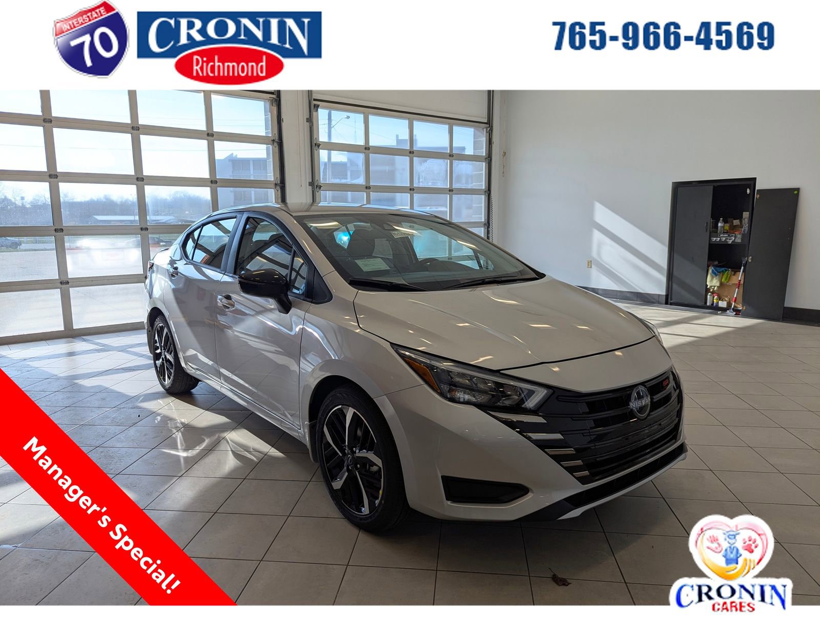 New 2025 Nissan Versa SR w/ Trunk Package