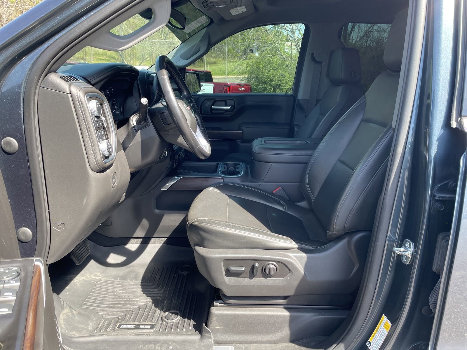 Used 2020 GMC Sierra 1500 SLT w/ SLT Premium Plus Package image 11