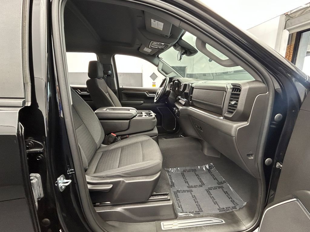 Used 2023 Chevrolet Silverado 1500 RST RWD image 40