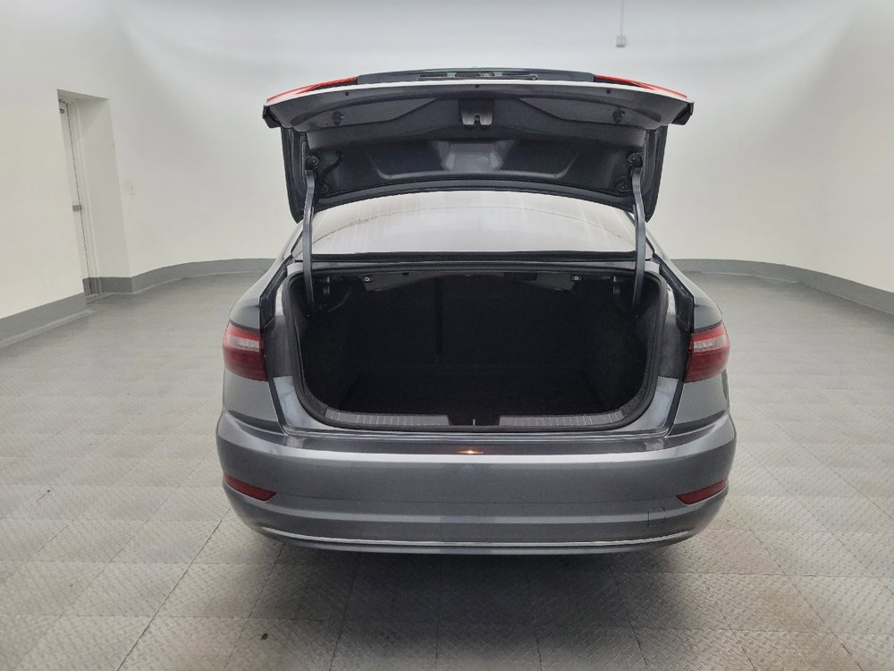 Used 2020 Volkswagen Jetta SE FWD image 29