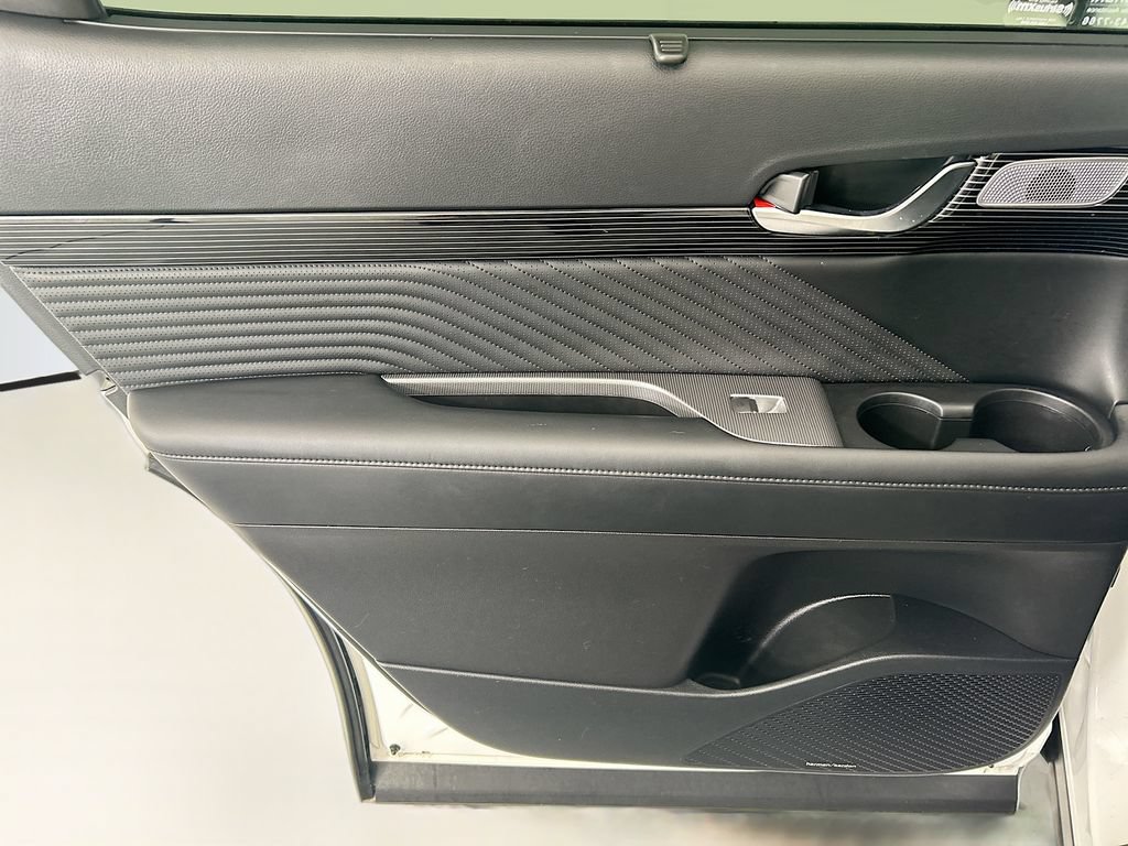 Used 2024 Hyundai Palisade Calligraphy FWD image 25