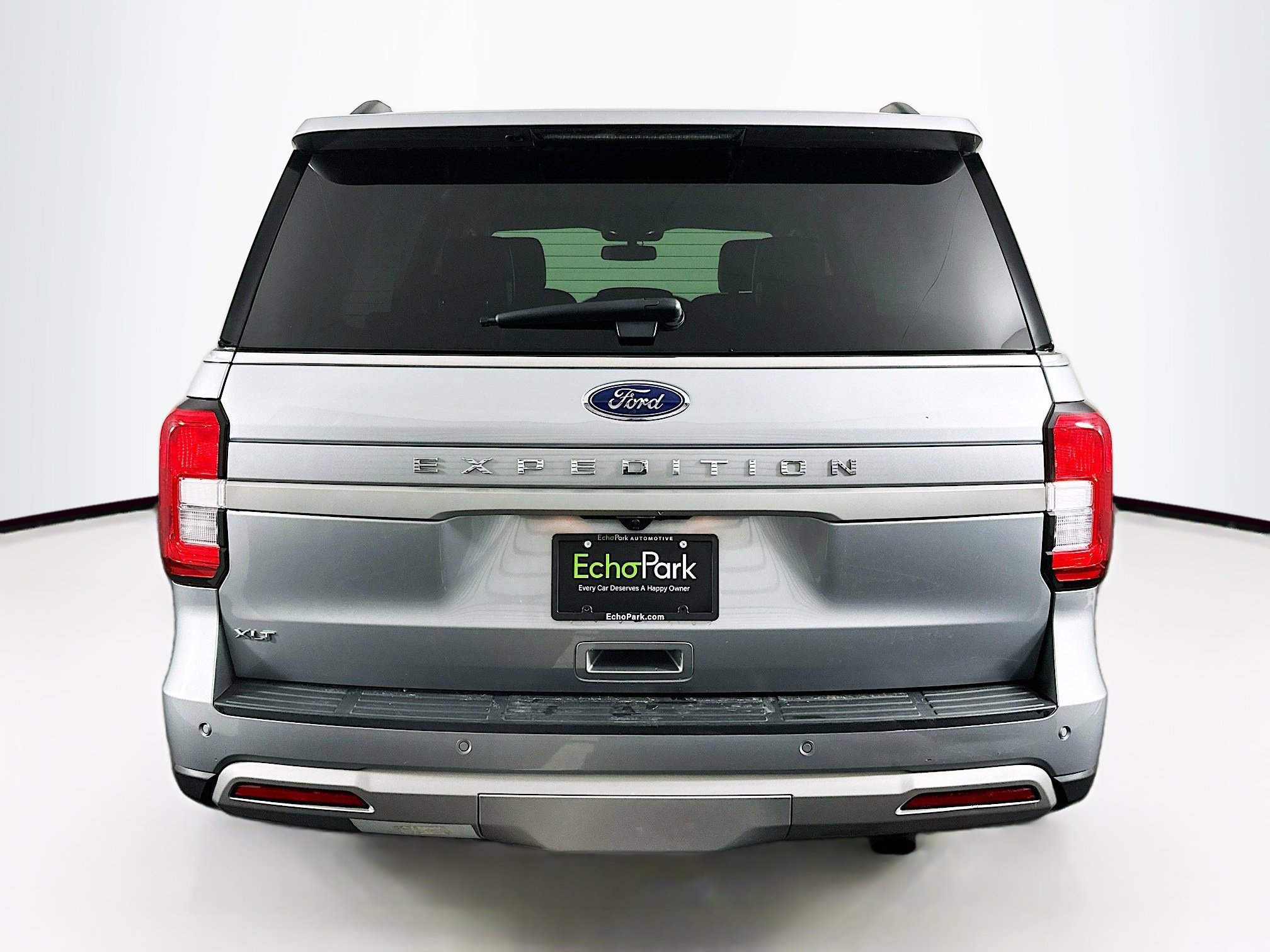 Used 2024 Ford Expedition XLT image 7