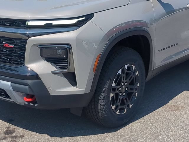 New 2027 Chevrolet Traverse Z71 w/ Enhanced Driving Package AWD/4WD image 11