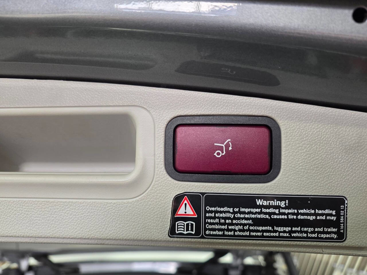 Used 2010 Mercedes-Benz ML 350 2WD image 31