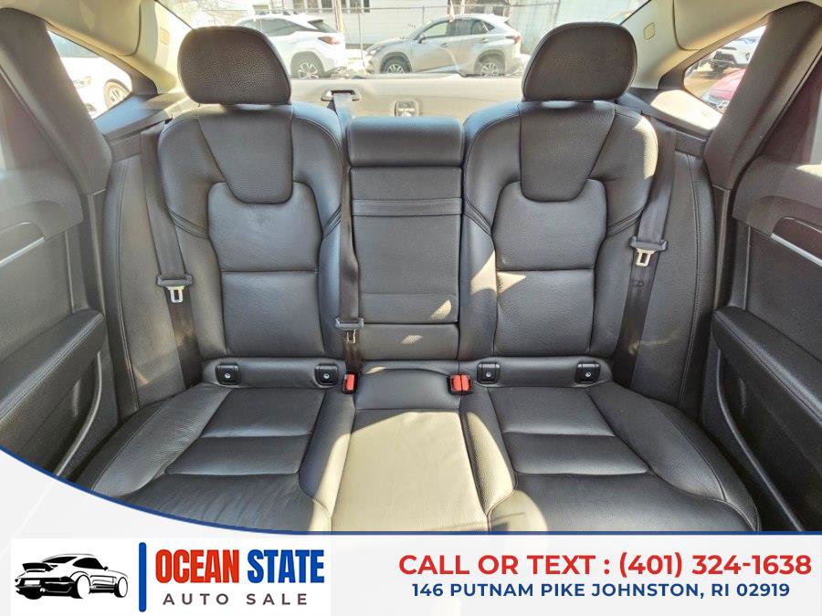 Used 2018 Volvo S90 T5 Momentum w/ Convenience Package image 15