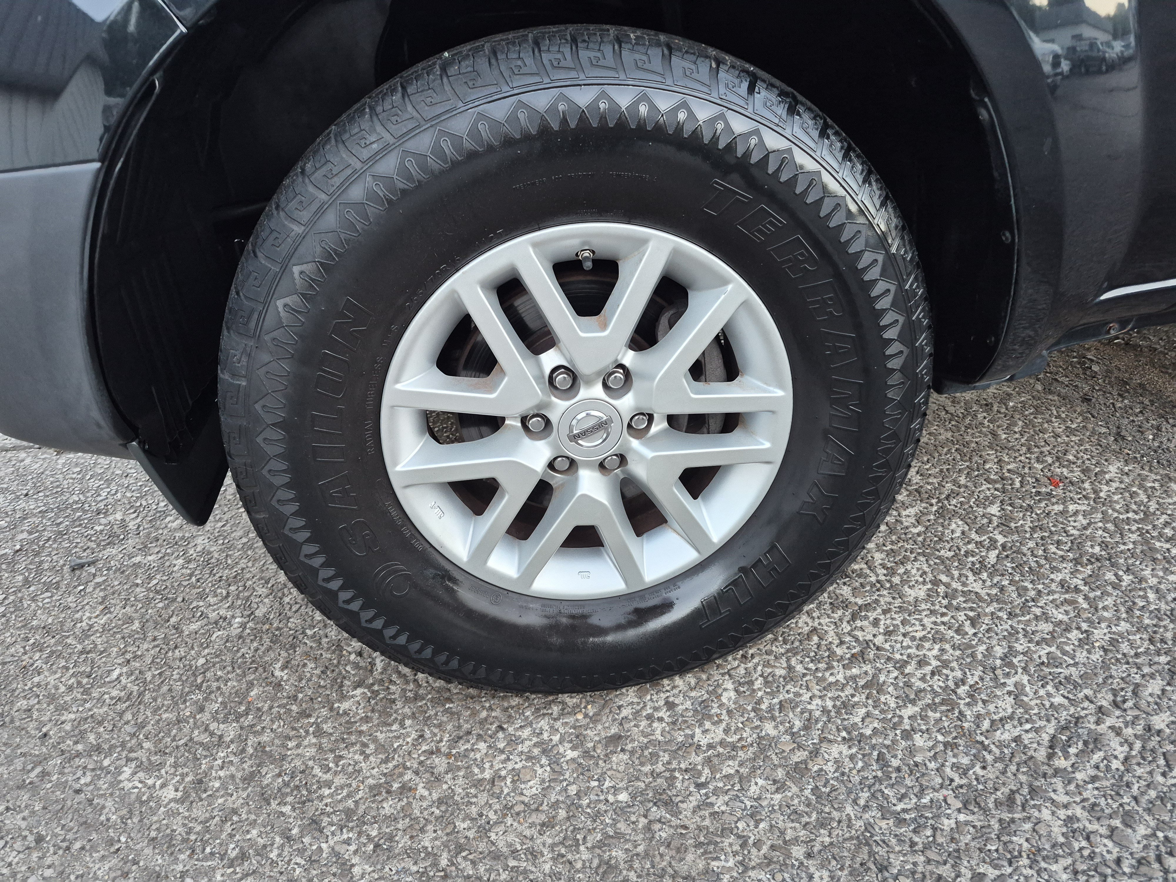 Used 2016 Nissan Frontier SV RWD image 8
