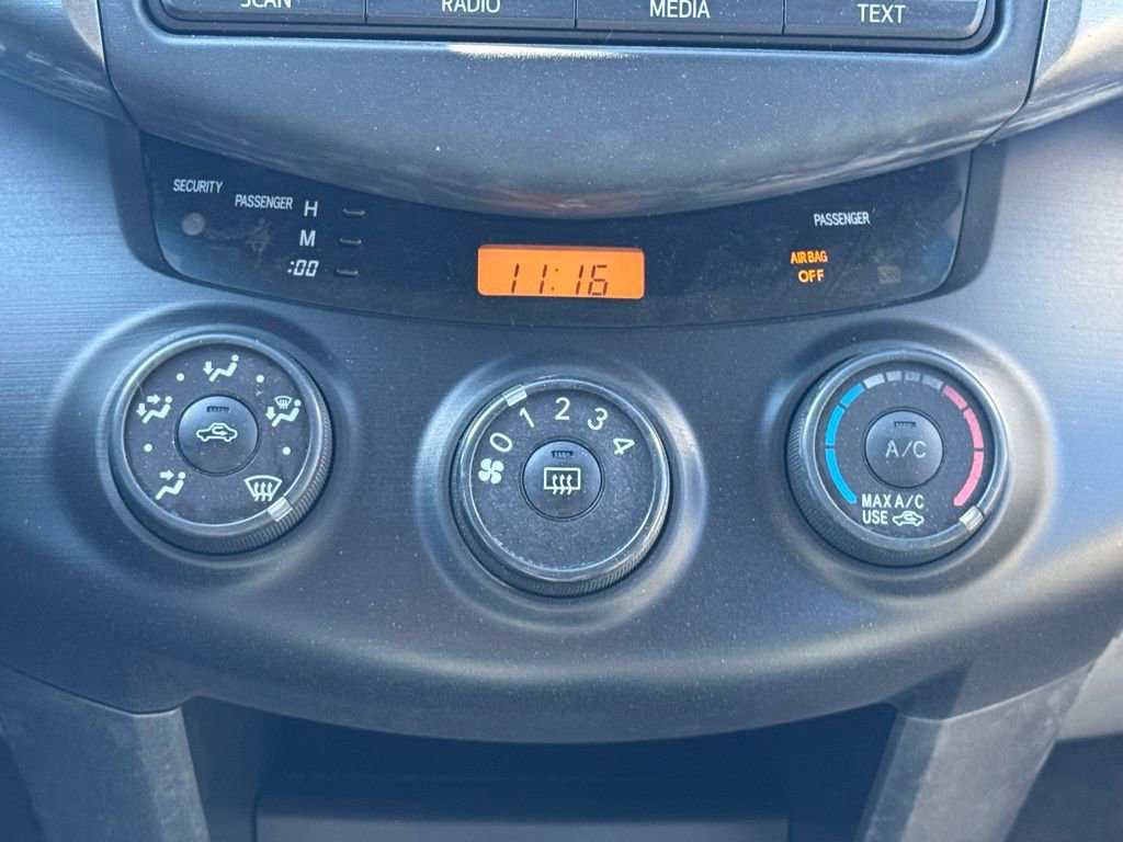 Used 2012 Toyota RAV4 FWD image 26