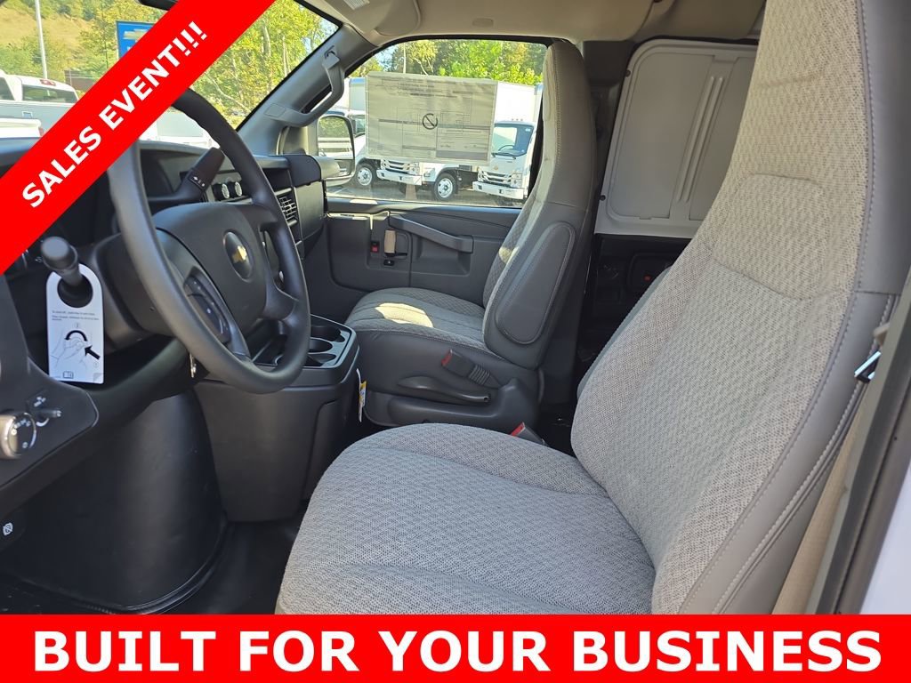 New 2025 Chevrolet Express 2500 w/ Communications Package image 5