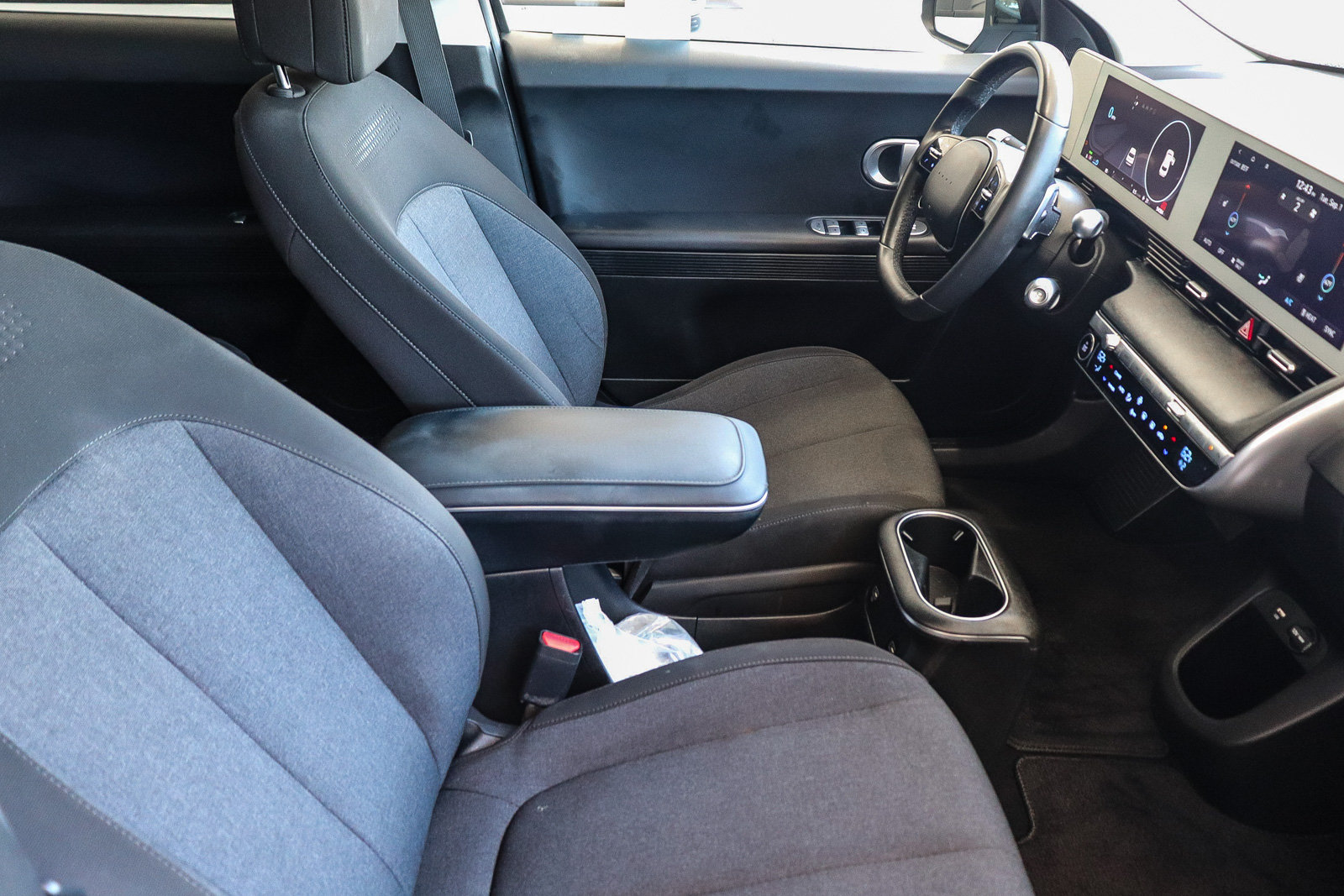 Used 2022 Hyundai Ioniq 5 SE RWD image 19