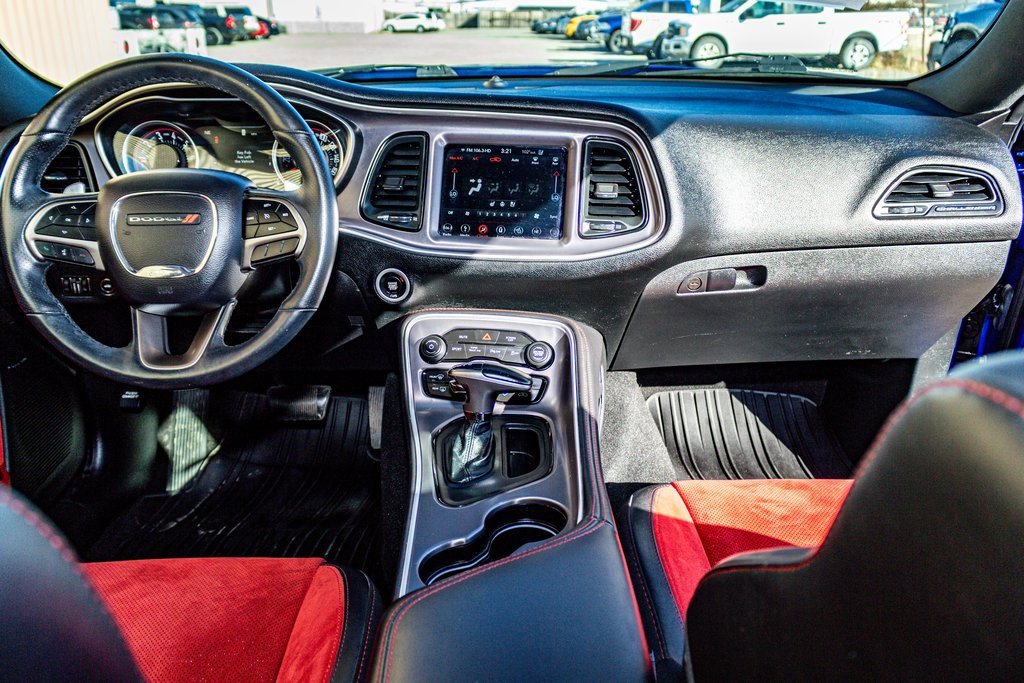 Used 2019 Dodge Challenger GT w/ Plus Package image 11
