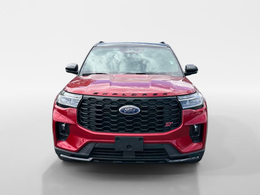 Used 2025 Ford Explorer ST AWD/4WD image 9