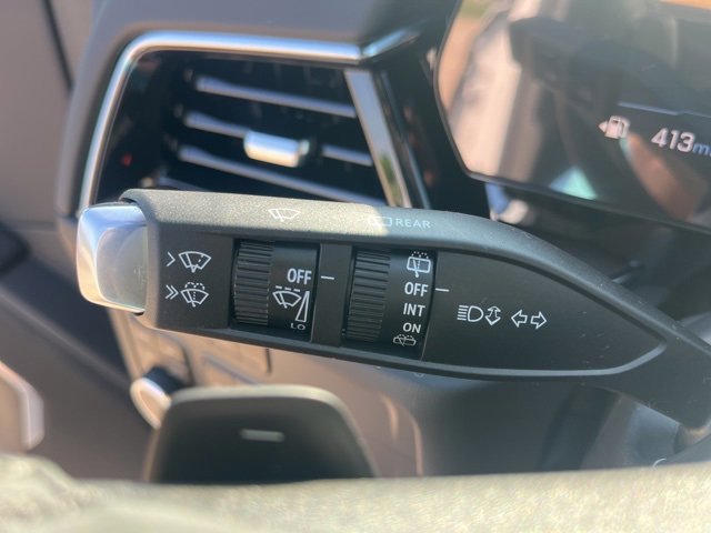 New 2025 Chevrolet Suburban LS image 26