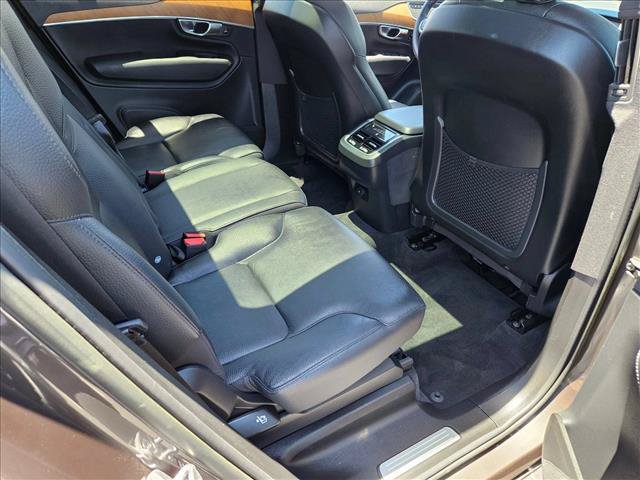 Used 2023 Volvo XC90 B6 Core w/ Protection Package Premier AWD/4WD image 19
