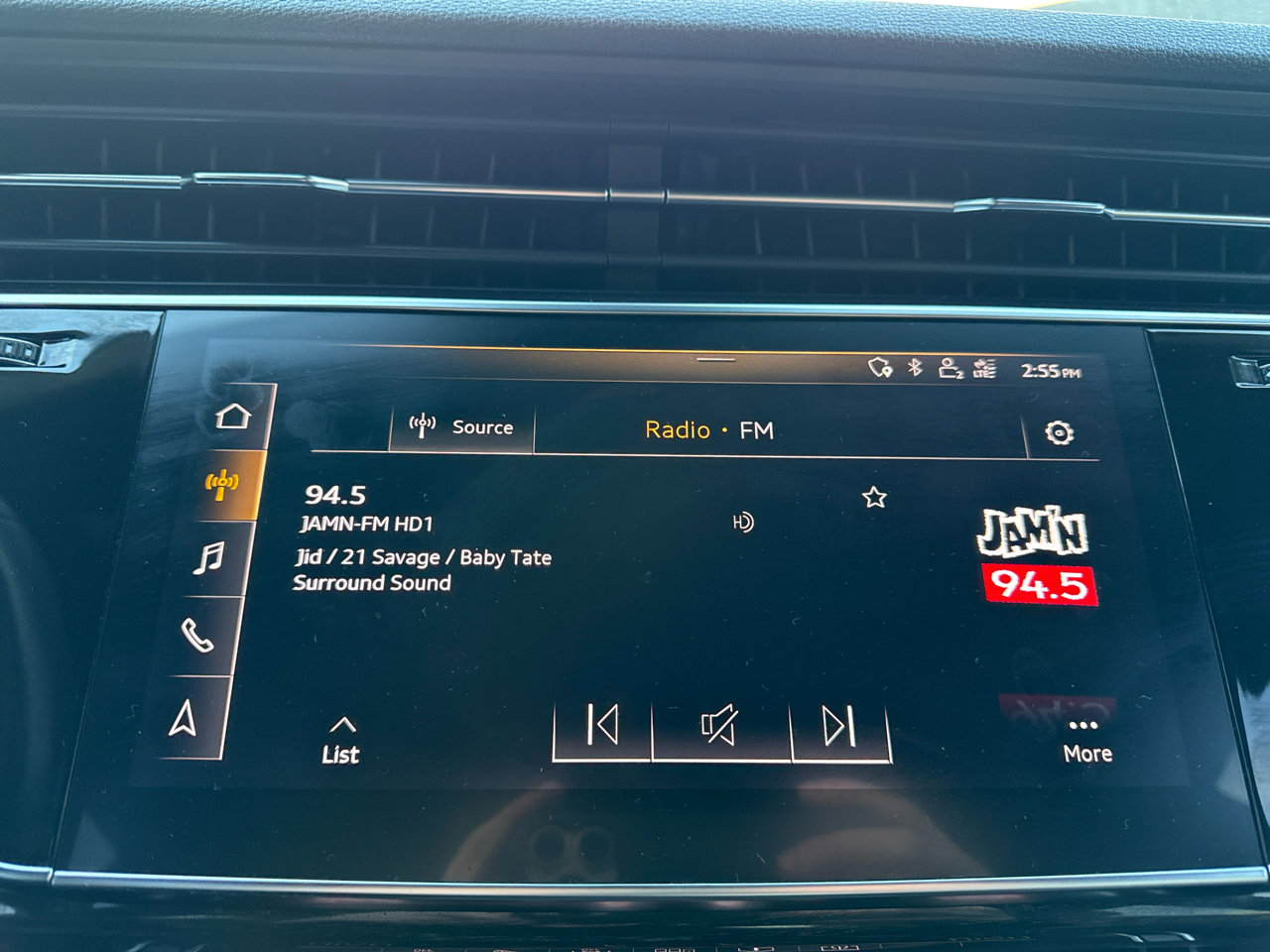 Used 2019 Audi Q8 Premium Plus w/ Premium Plus image 46