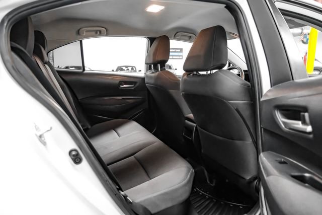 Used 2021 Toyota Corolla LE image 40