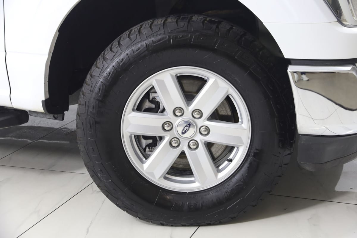 Used 2021 Ford F150 XLT w/ Equipment Group 301A Mid AWD/4WD image 13