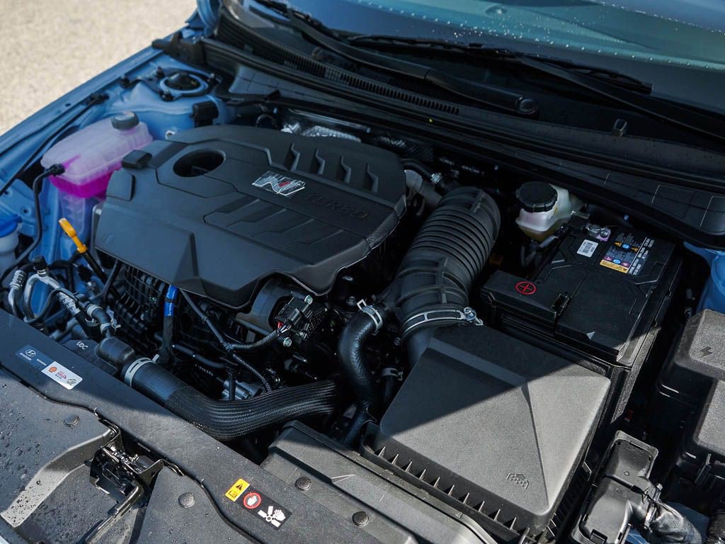 New 2026 Hyundai Elantra N FWD image 7
