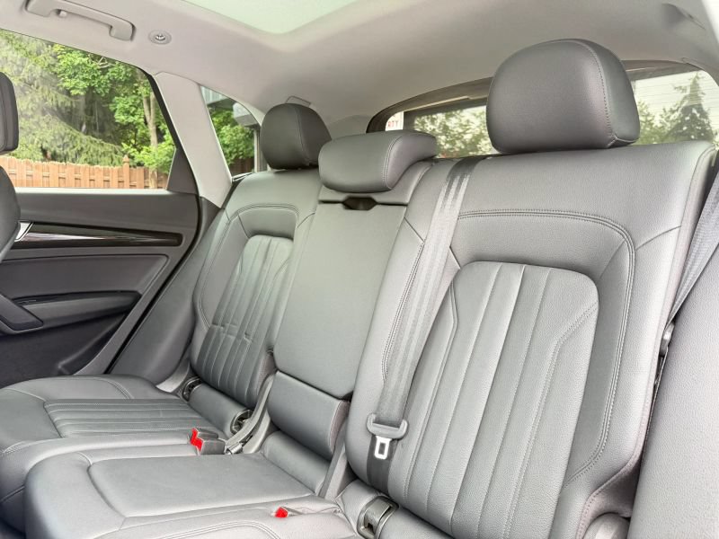 Used 2018 Audi Q5 2.0T Premium Plus AWD/4WD image 17