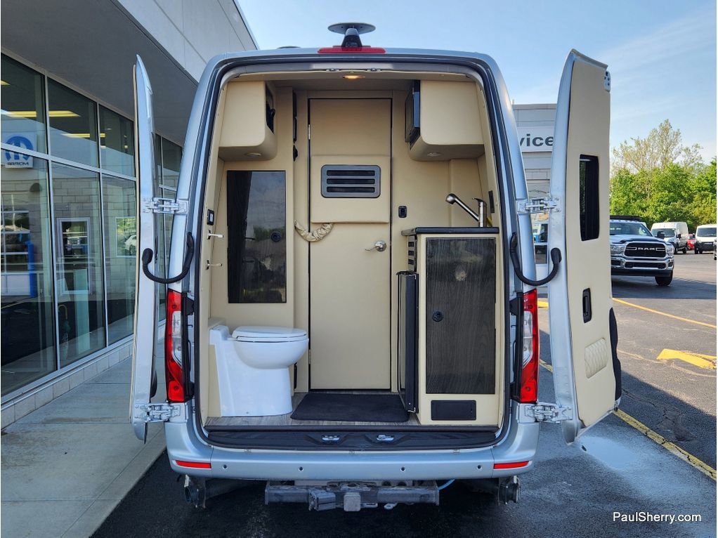 Used 2021 Mercedes-Benz Sprinter 2500 video 2