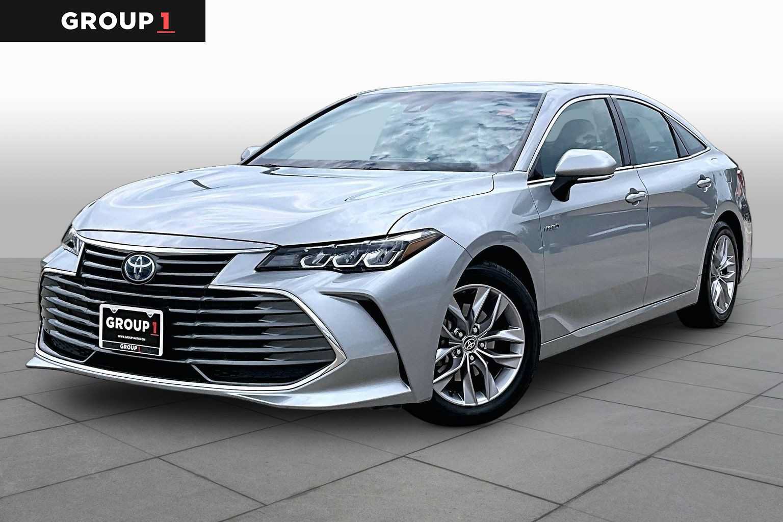Used 2021 Toyota Avalon XLE w/ Moonroof Package