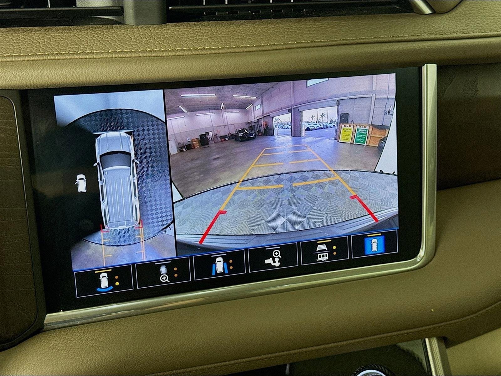 Certified 2021 GMC Yukon Denali w/ Denali Ultimate Package image 17