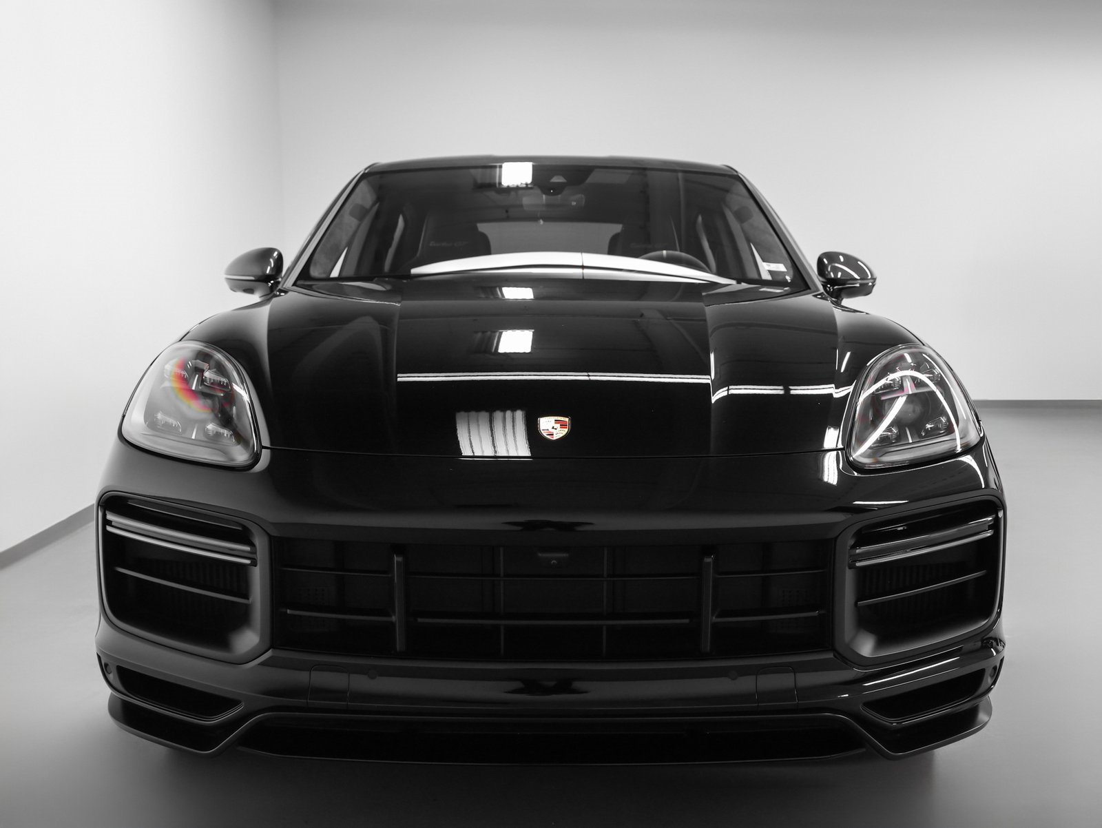 Used 2022 Porsche Cayenne Turbo GT image 8