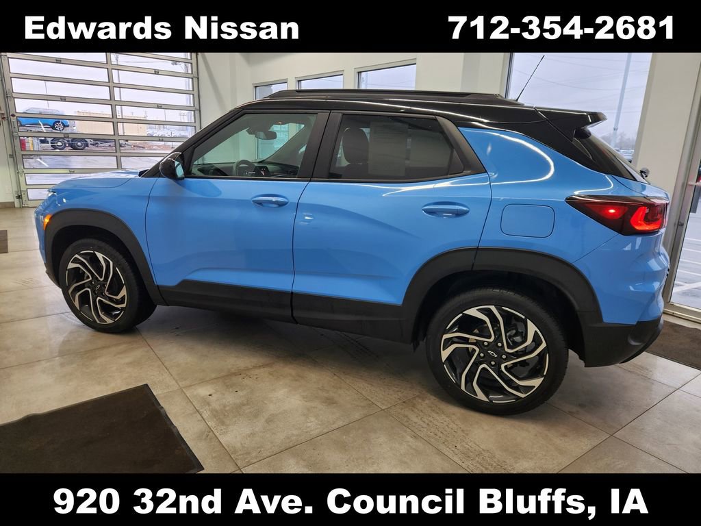 Used 2024 Chevrolet TrailBlazer RS w/ Driver Confidence Package image 5