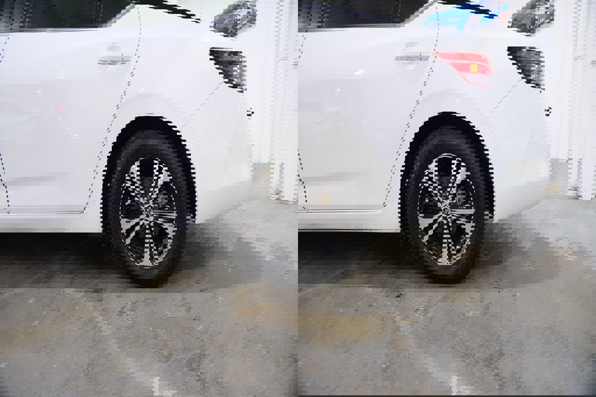 Used 2023 Nissan Sentra SV image 7