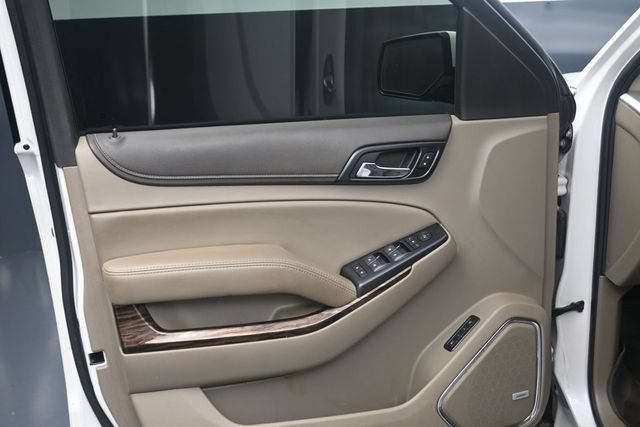 Used 2018 GMC Yukon XL SLT w/ Open Road Package AWD/4WD image 15