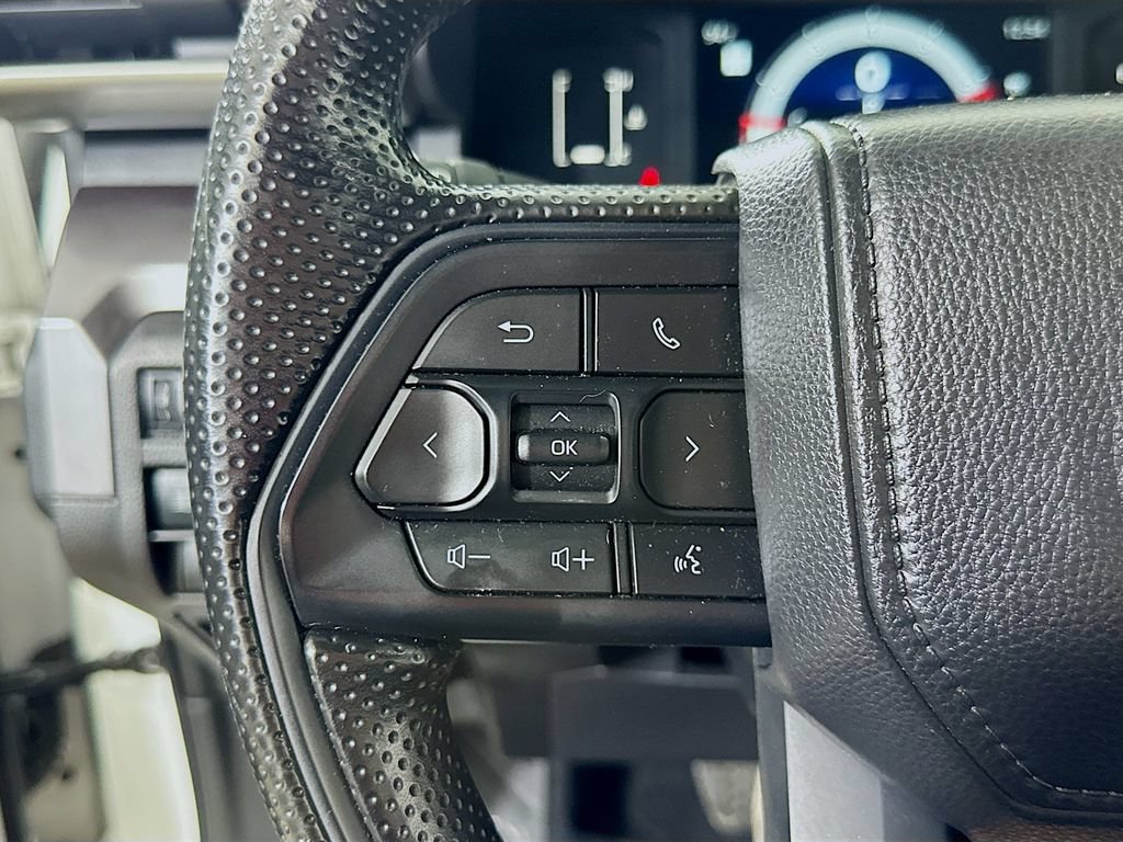 Used 2025 Toyota Tacoma SR5 RWD image 22