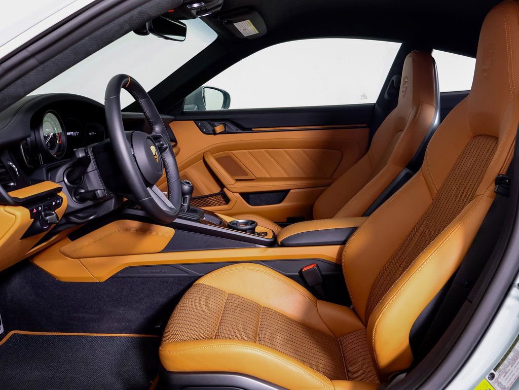 Certified 2024 Porsche 911 GT3 RS image 5