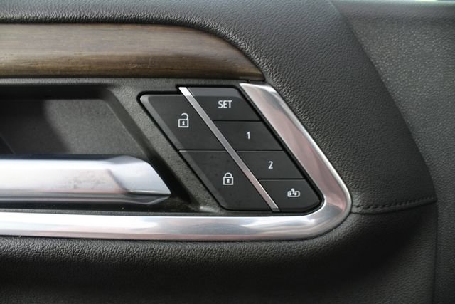 Used 2023 Chevrolet Silverado 1500 High Country w/ High Country Premium Package image 17