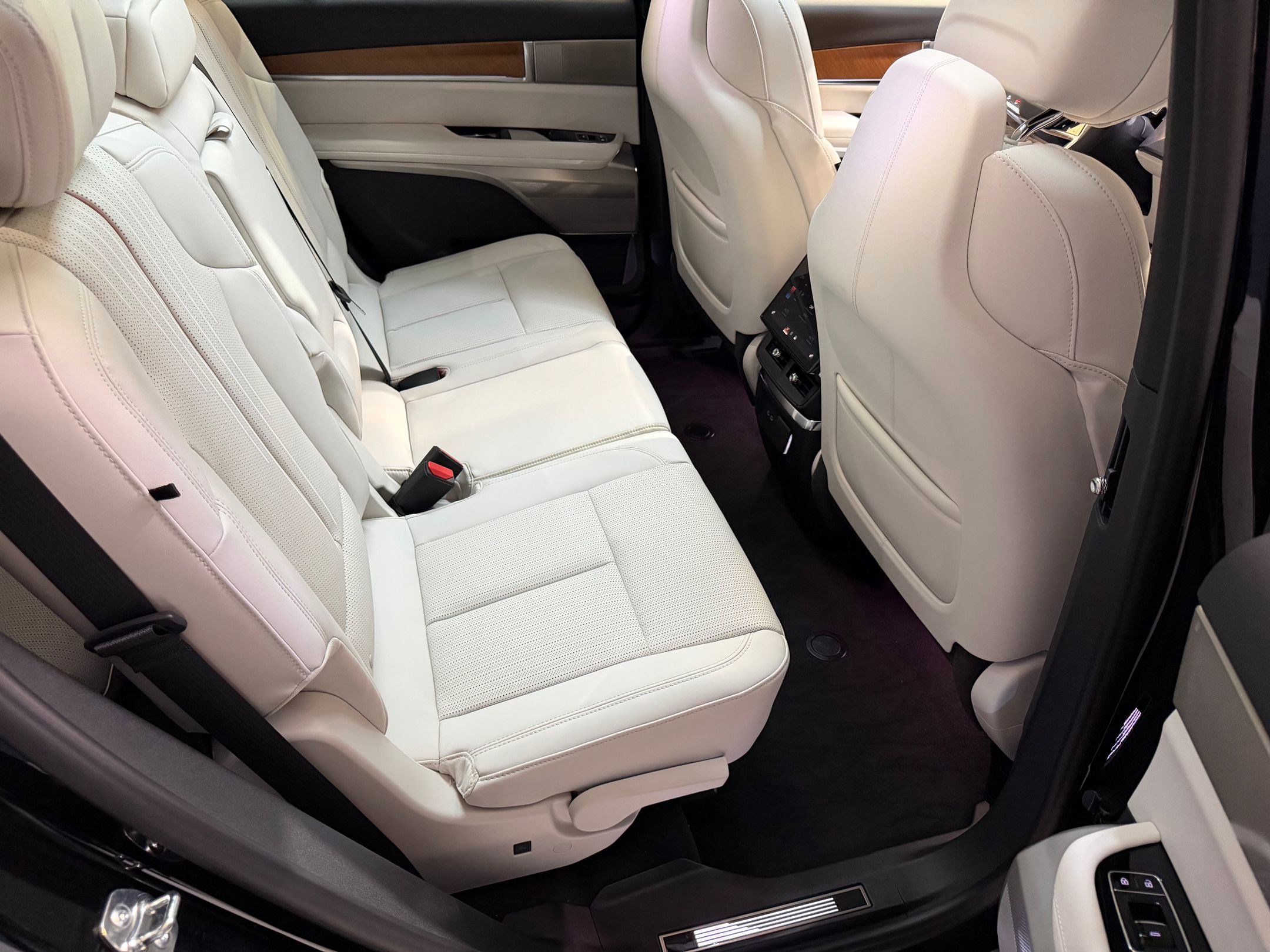 New 2026 Cadillac Vistiq Sport image 49