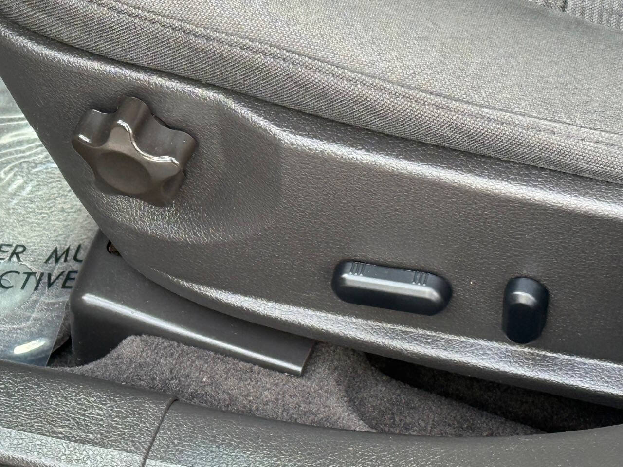 Used 2011 Ford Fusion SE w/ 202A Rapid Spec Order Code FWD image 8