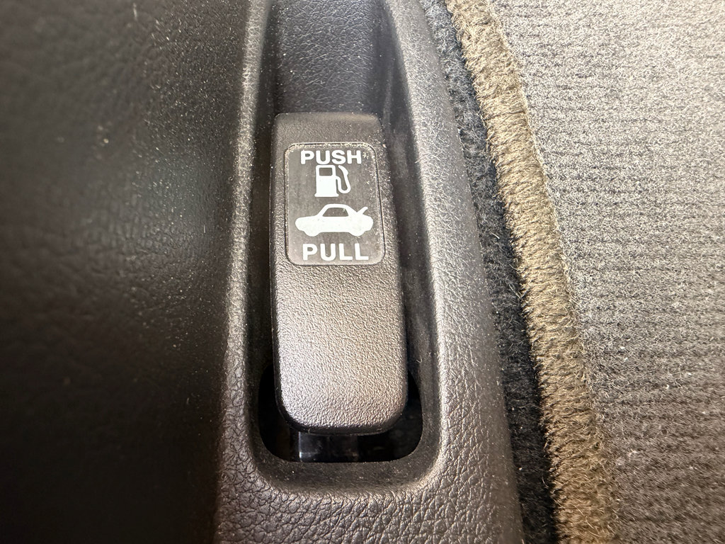 Used 2016 Honda Accord LX image 12