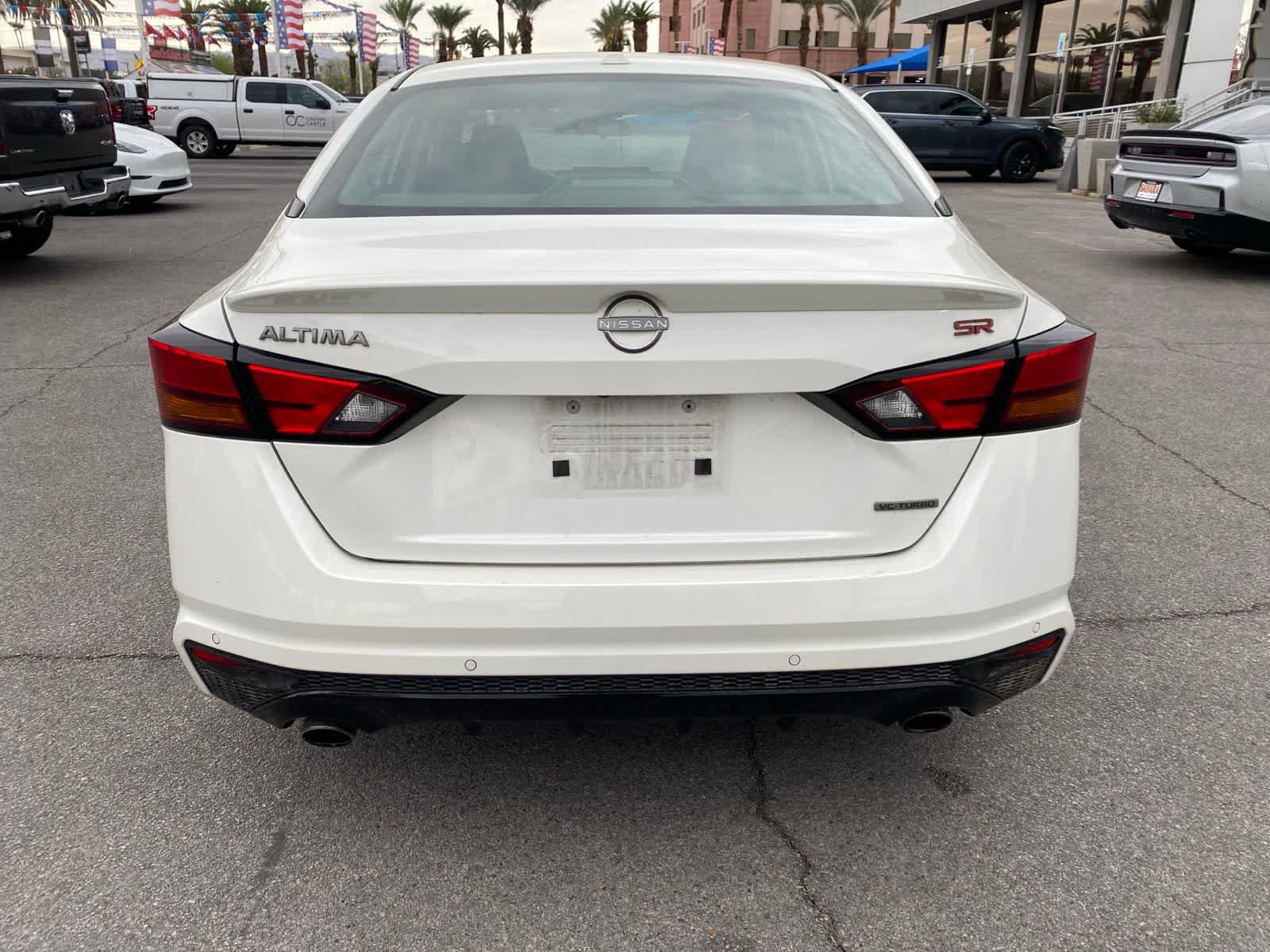 Used 2024 Nissan Altima 2.0 SR FWD image 7