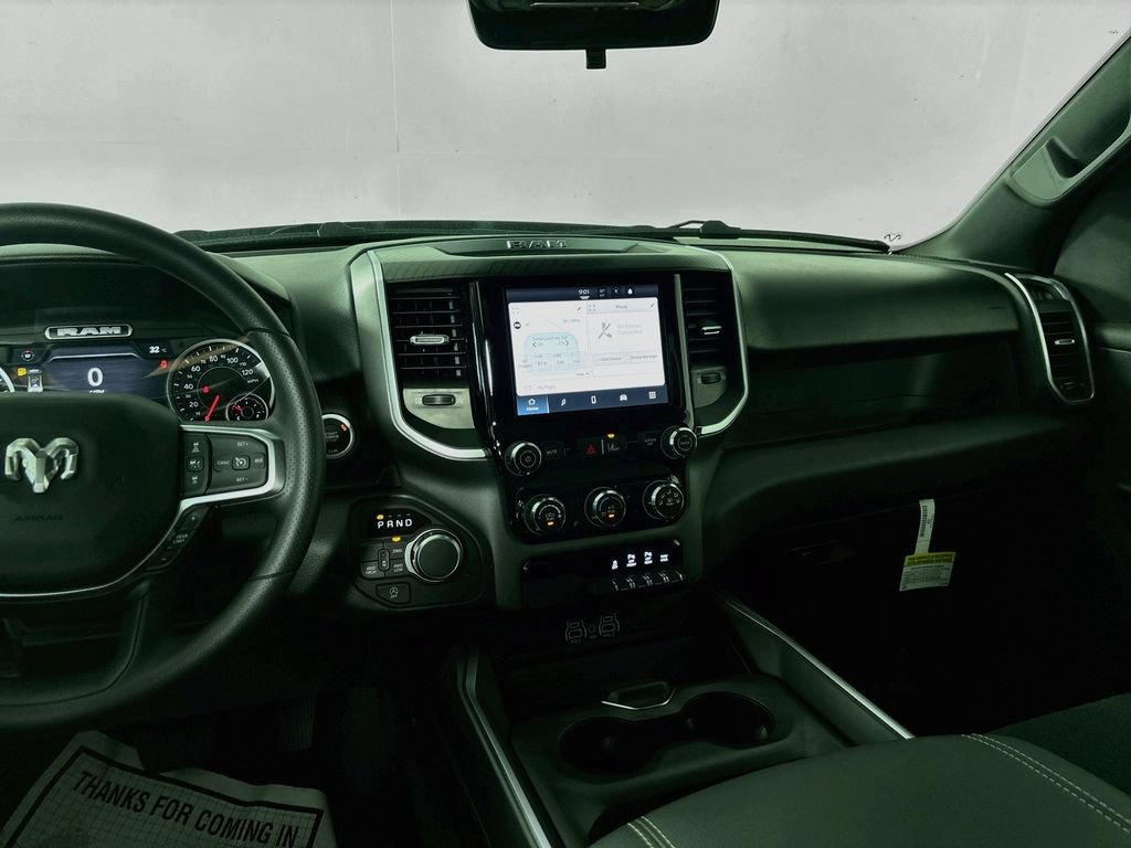 New 2026 RAM 1500 Express AWD/4WD image 16
