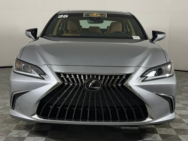 Certified 2025 Lexus ES 300h w/ Technology Package FWD image 12