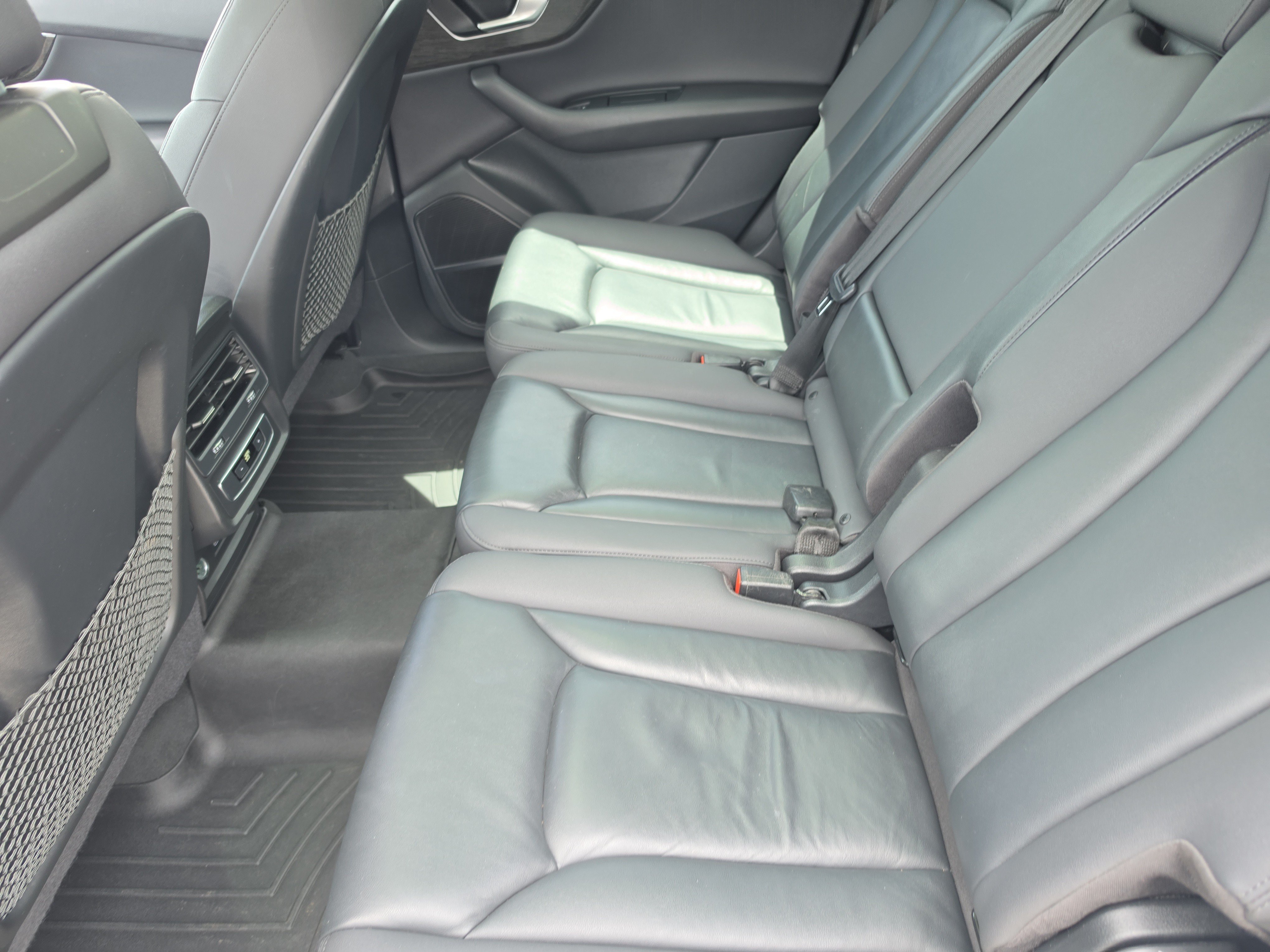 Used 2021 Audi Q7 3.0T Premium Plus AWD/4WD image 11