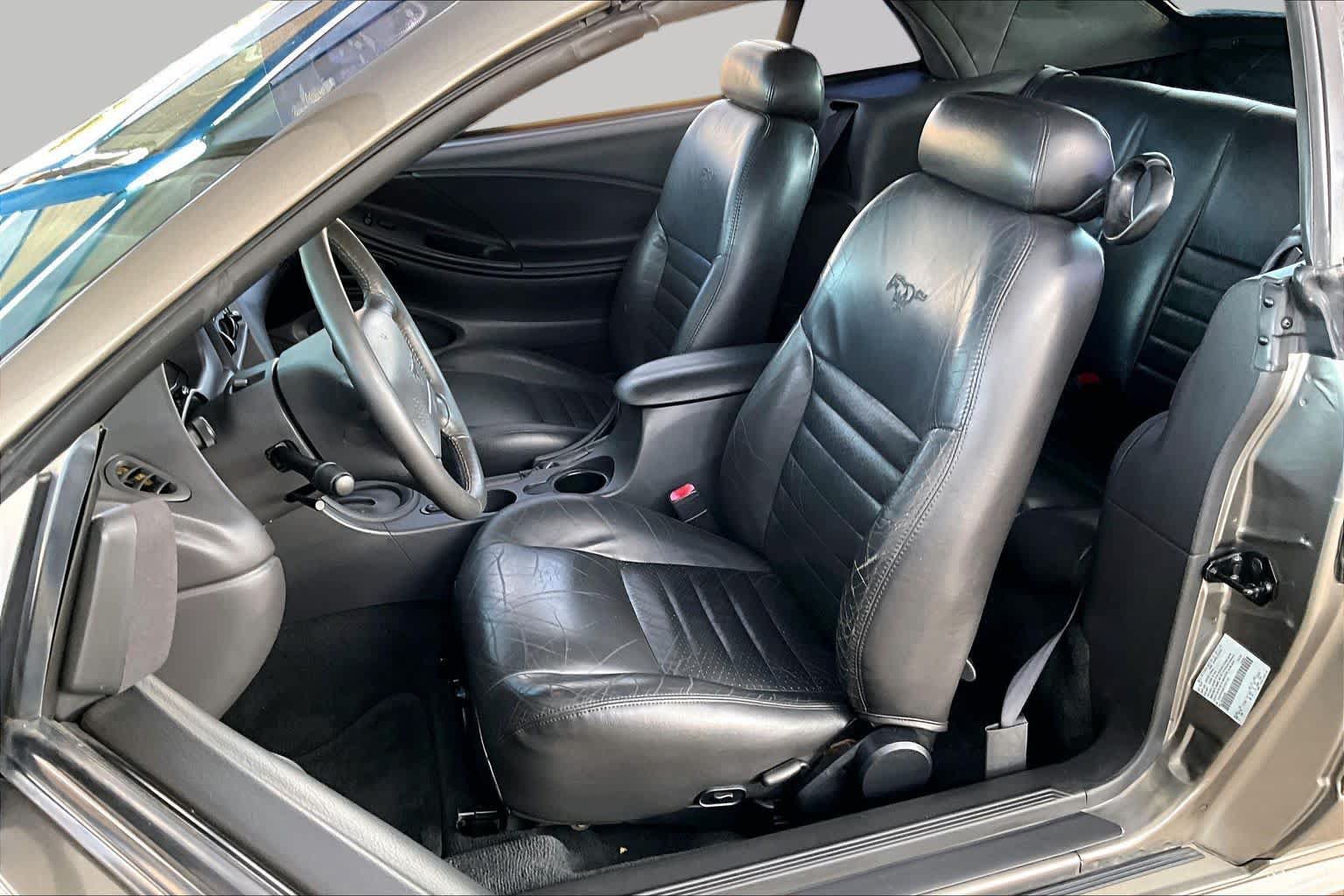 Used 2001 Ford Mustang GT RWD image 7
