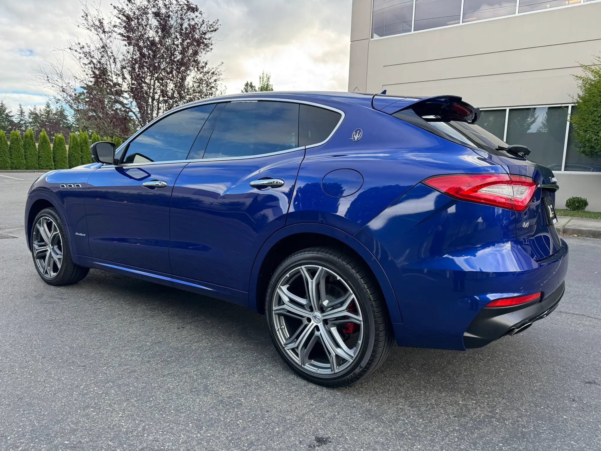 Used 2019 Maserati Levante GranSport AWD/4WD image 7