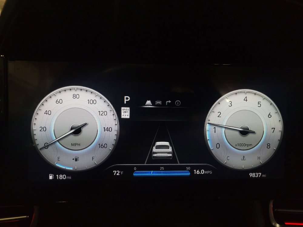 Used 2024 Hyundai Elantra SEL w/ Convenience Package image 23