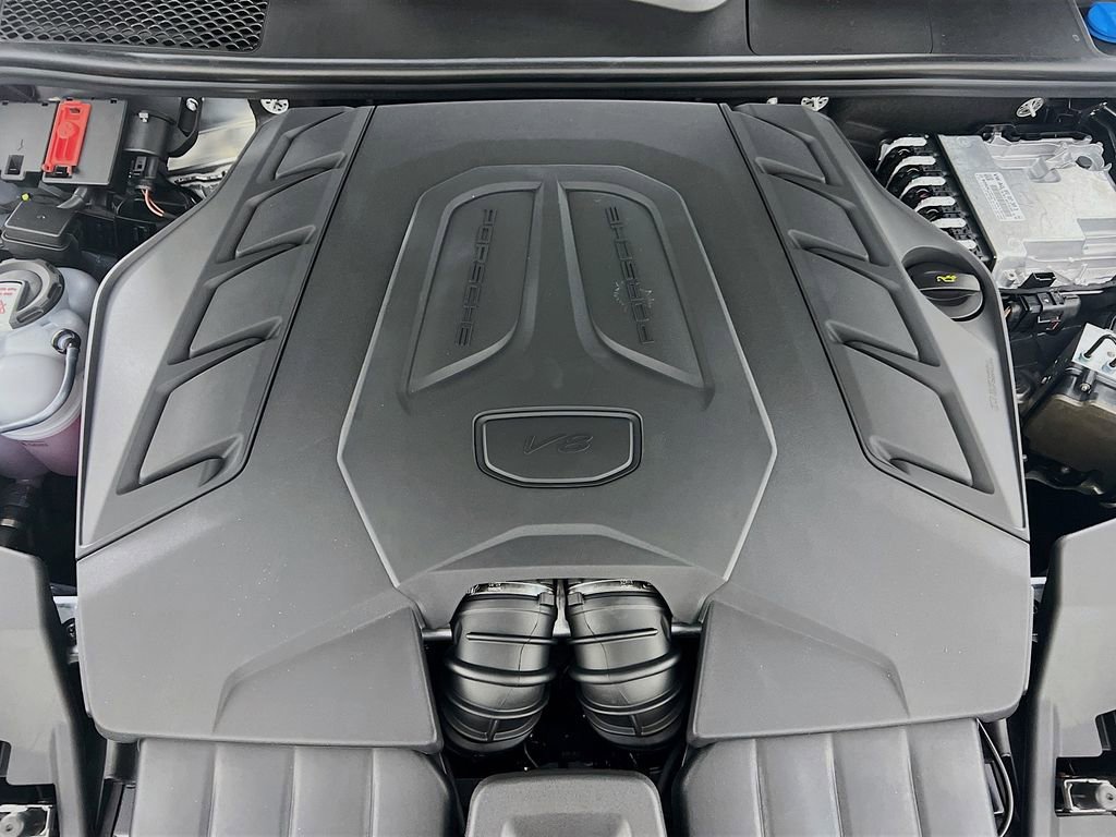 New 2026 Porsche Cayenne S image 32