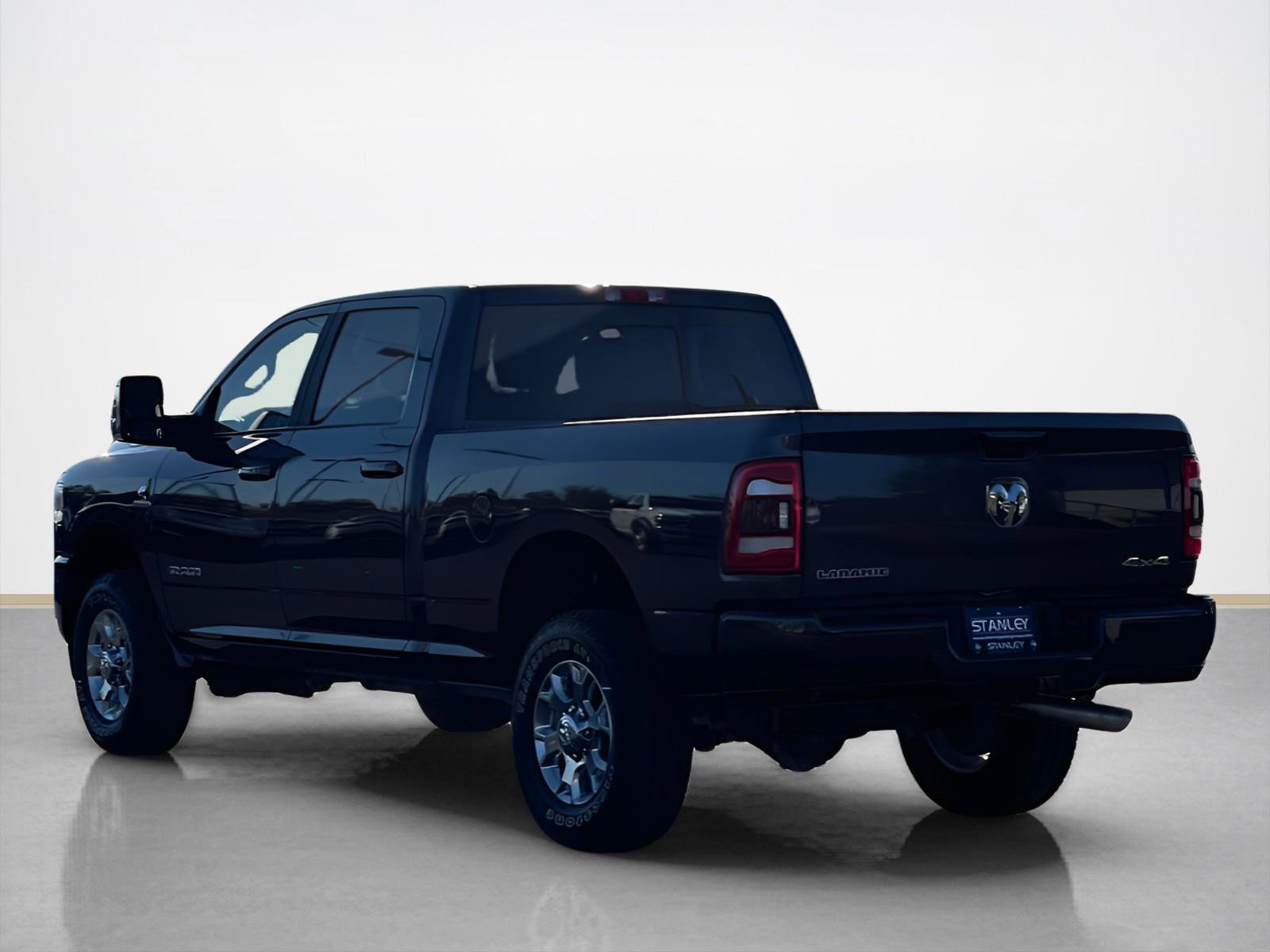 Used 2024 RAM 2500 Laramie image 5