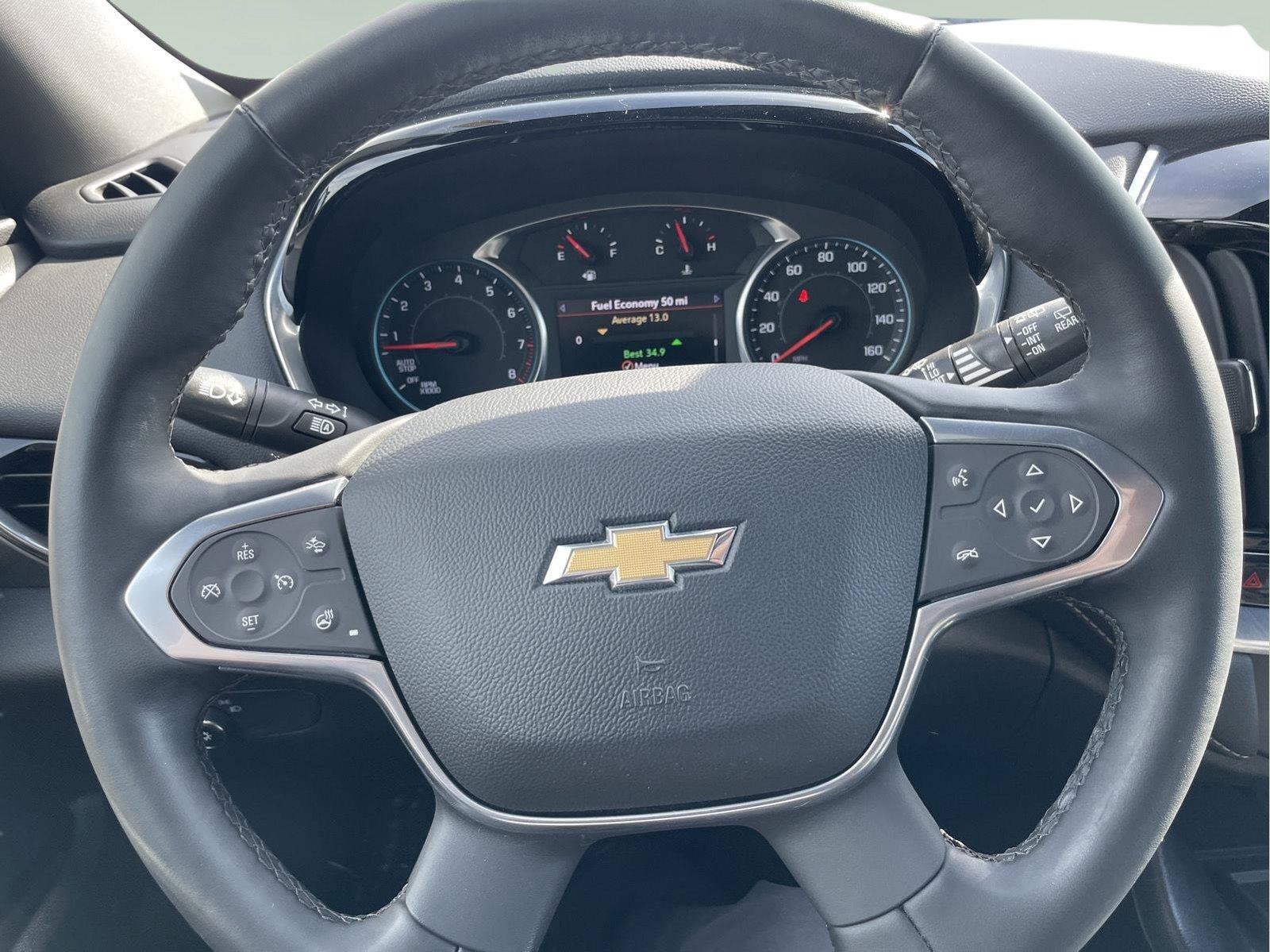 Used 2023 Chevrolet Traverse LT AWD/4WD image 28