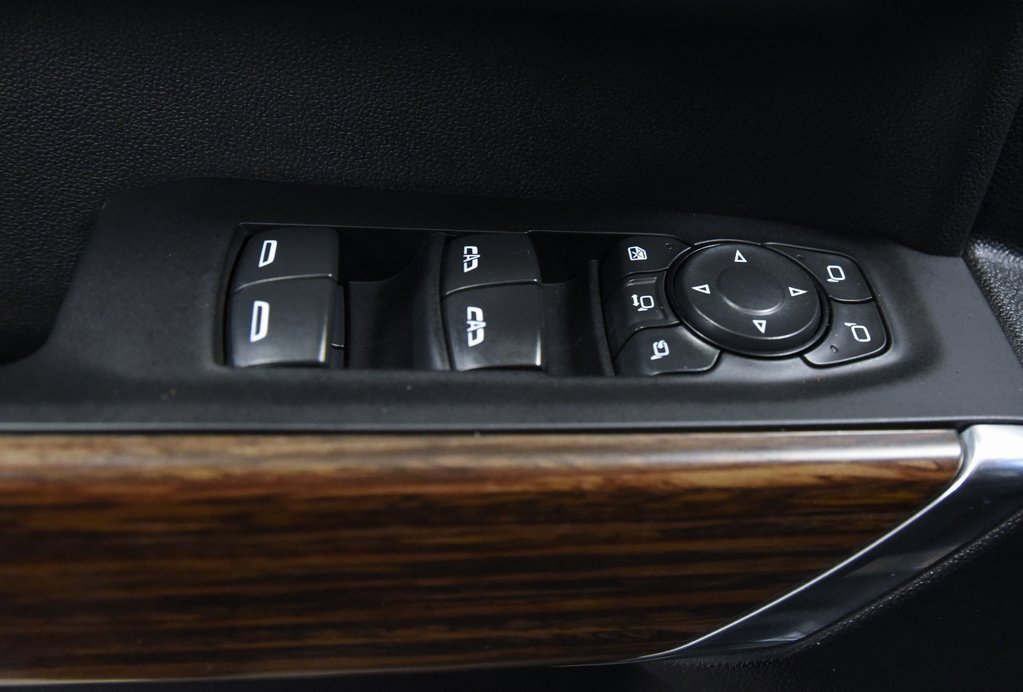 Used 2020 Chevrolet Silverado 3500 High Country w/ LPO, Dark Essentials Package image 12